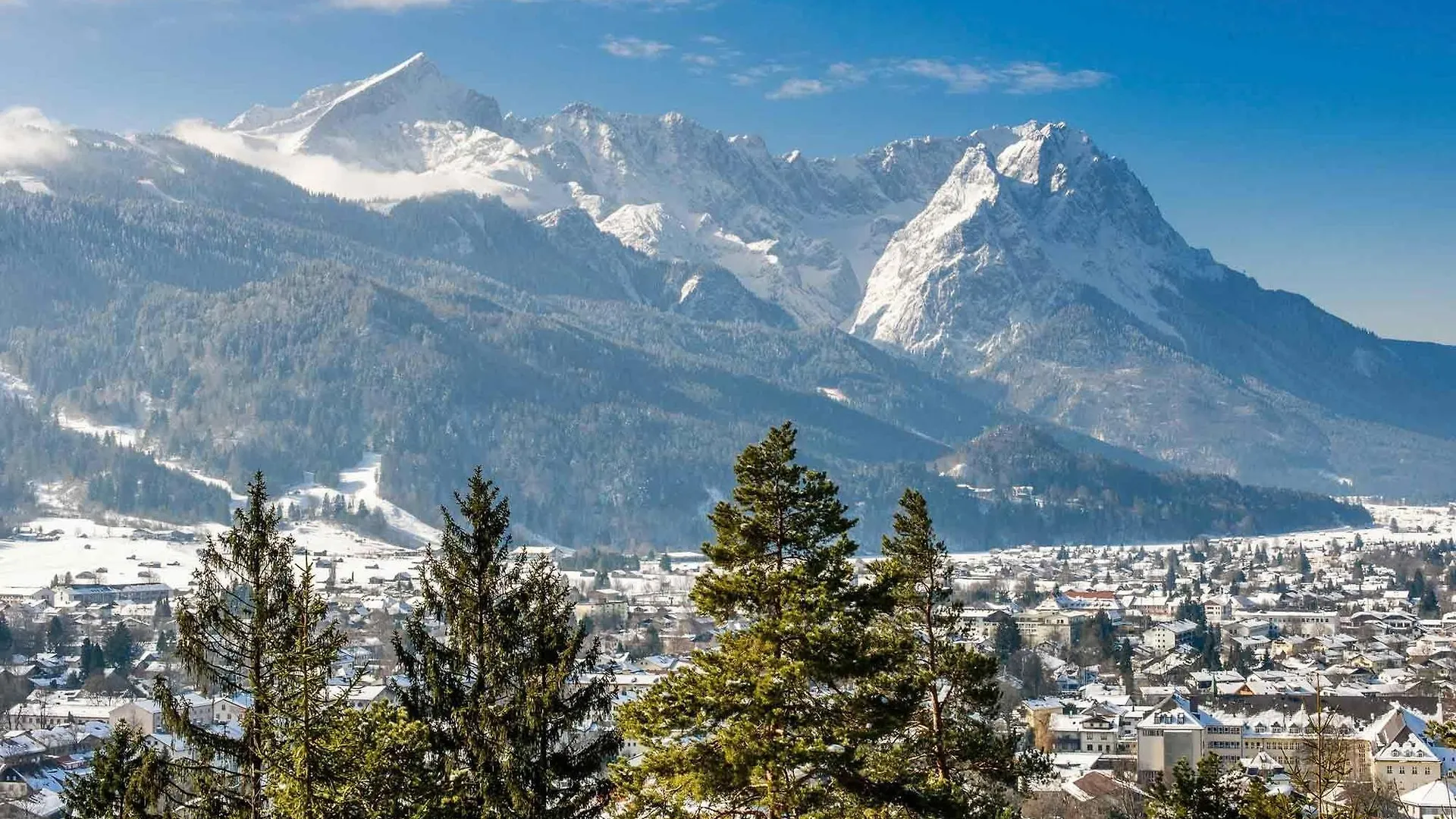 Mercure Hotel Garmisch Partenkirchen 4*, Garmisch-Partenkirchen